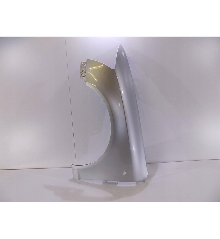 AUDI A6 4F0 ĽAVÉ BLATNÍK Lift -646