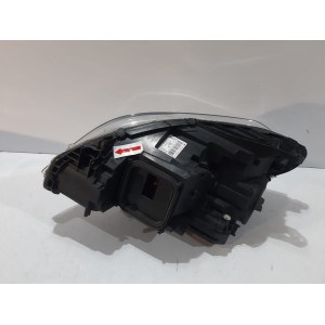 Mercedes W246 Lampa Bi-Xenon R poškodená - 13014 | mobilpol.sk