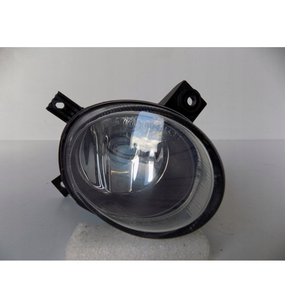 Audi A4 B7 Halogén Pravý - 5115