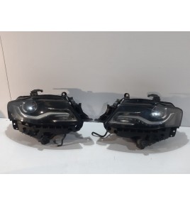 AUDI A4 B8 8K Xenónová lampa kompletná pravá - 13060
