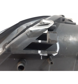 Mercedes R W251 Lampa Xenon R - 13116