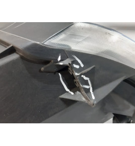 BMW Z4 E84 Lampa Xenon LCI - L - 13122