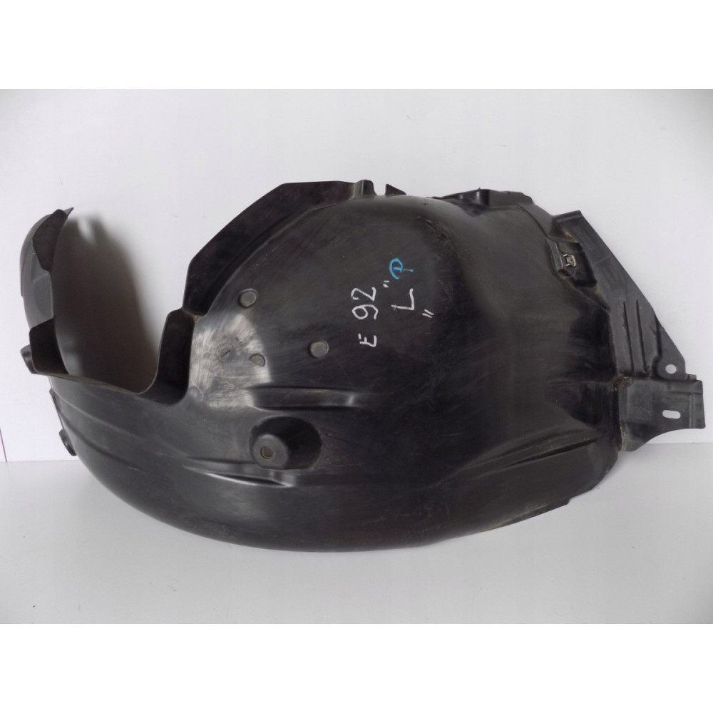 BMW 3 E92 / E93 - Predné Ľavé Blatník -5209