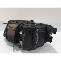 Audi Q5  Predné svetlo - R - 13164