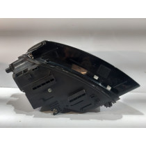 Audi Q5  Predné svetlo - R - 13164