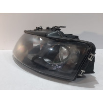 Audi A4 Cabrio Lampa - L - 13203