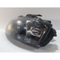 Audi A3 8P  Predná lampa H7 - L - 13205