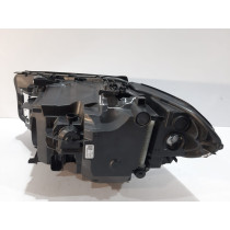 BMW 5 G30 G31 Predná LED lampa R - 13216