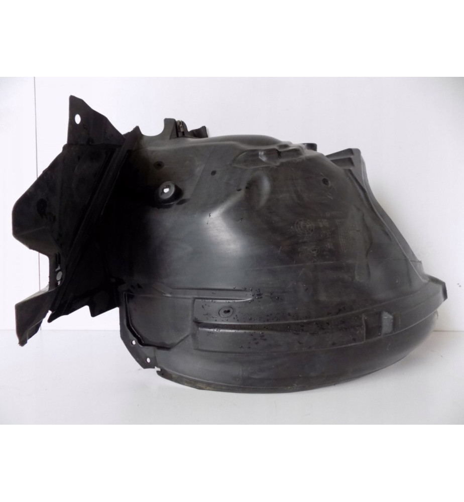 Mercedes E-Klasa W212 Predné Pravé Blatník -5264