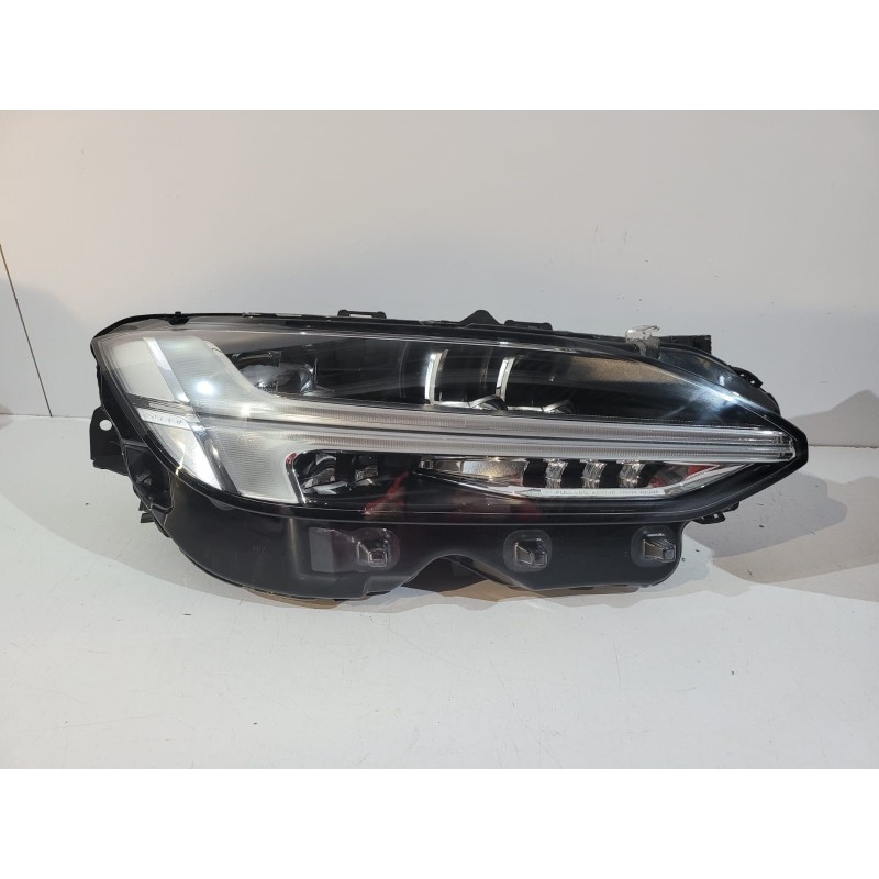 VOLVO V90 Lampa AKTÍVNE DIALKOVÉ SVIETENIE - R 13568 | mobilpol.sk