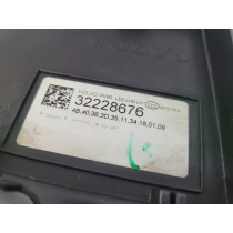 VOLVO V90 Lampa ACTIVE HIGH BEAM - L 13569