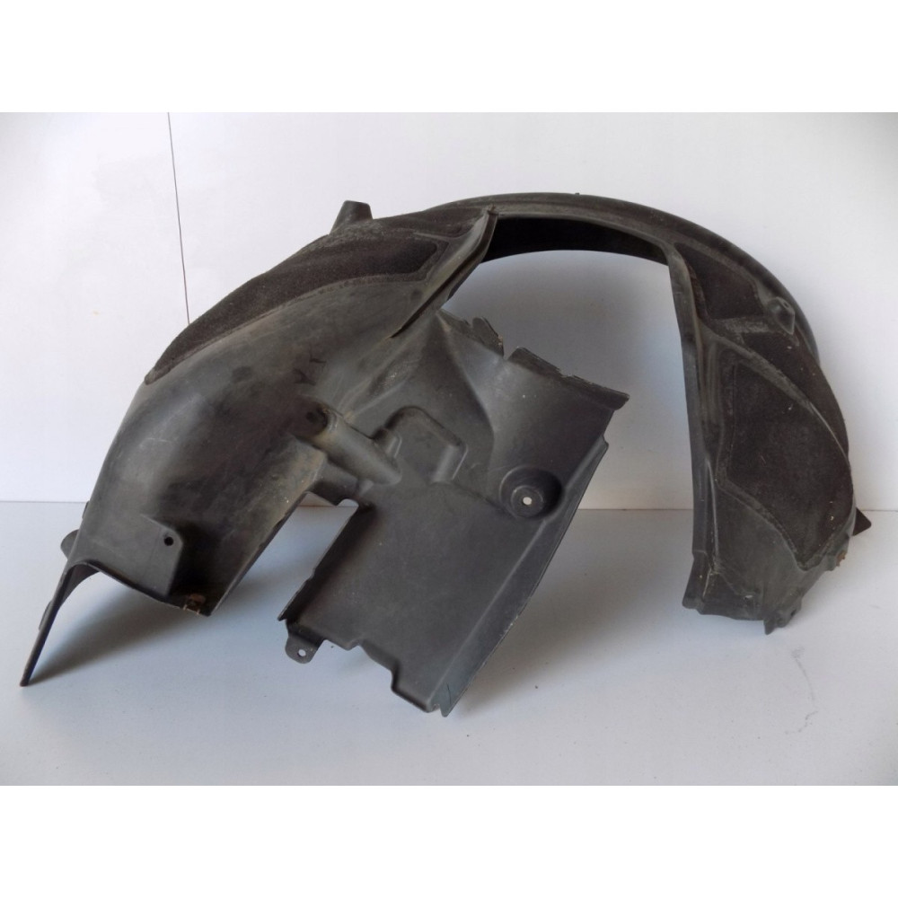 BMW 5 E60 E61 Predné Pravé Blatník - 5243