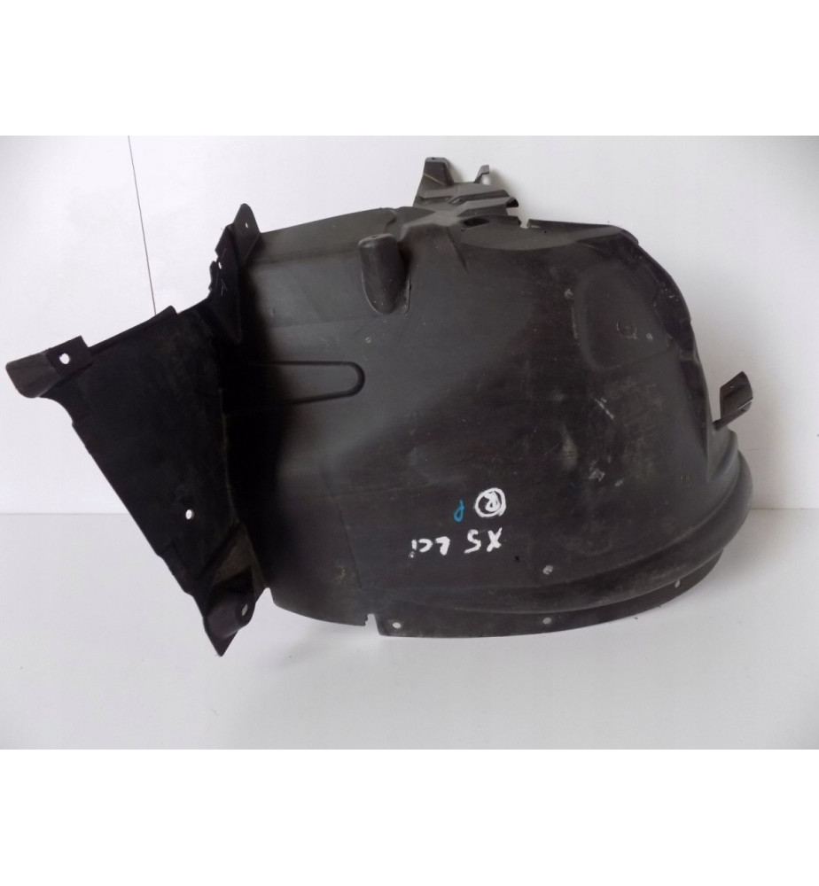 BMW X5 E70 LCI Predné Pravé Blatník - 5224