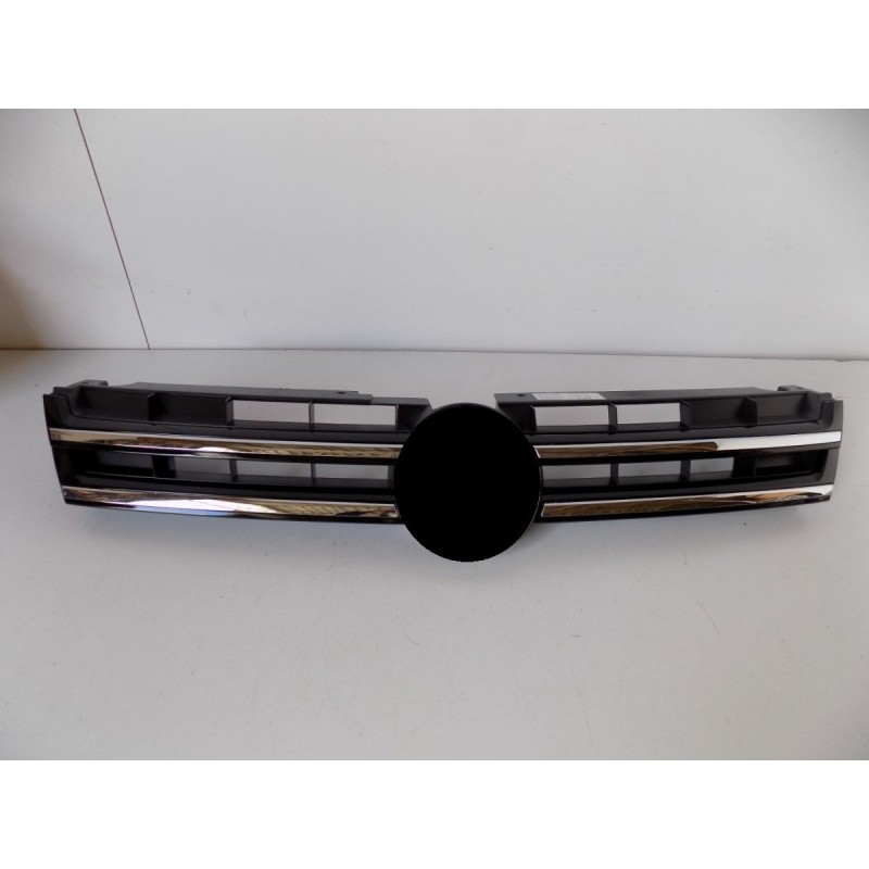 VW Touareg 7P Maska / Gril - 3142 | mobilpol.sk