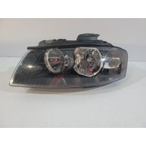 AUDI A3 8P Predné svetlo H7...