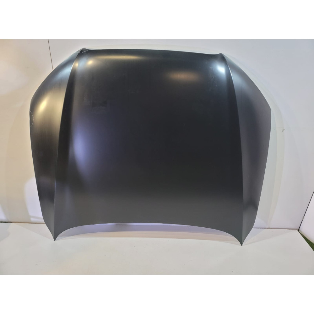 Audi A8 D4 Kryt motora poškodený - 13657