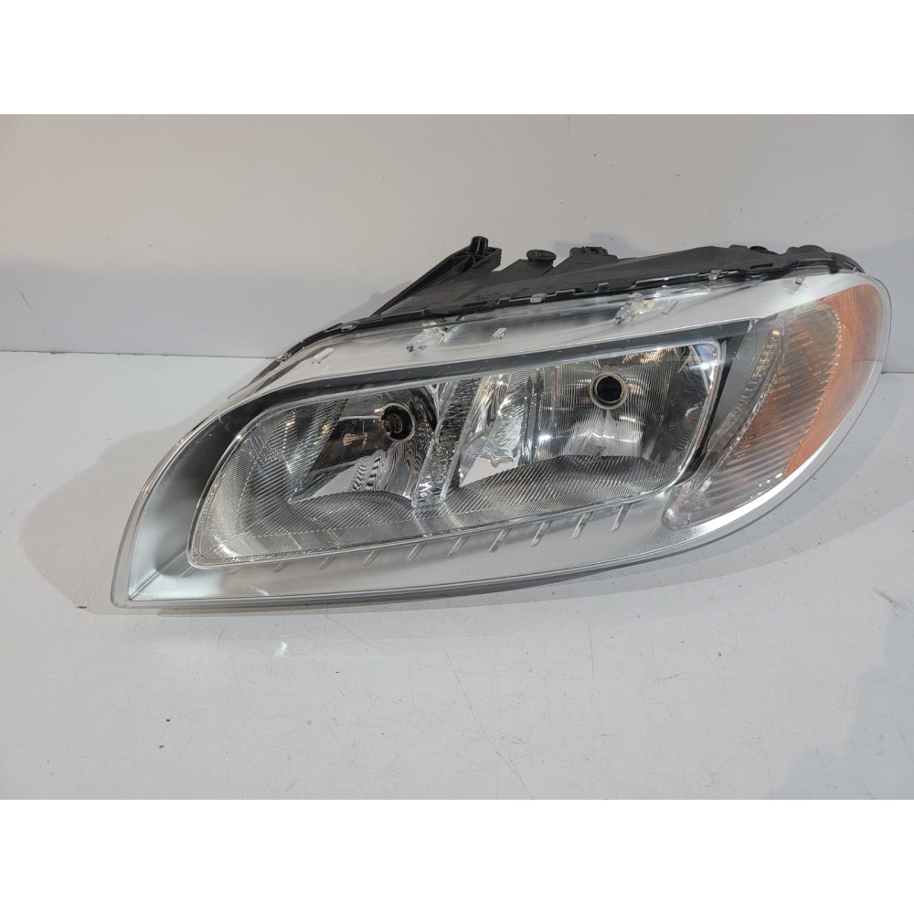 VOLVO V70 S80 Predná lampa H7 L - 13678
