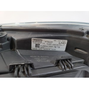 VOLVO V40 Lampa Xenon R - 13686 | mobilpol.sk
