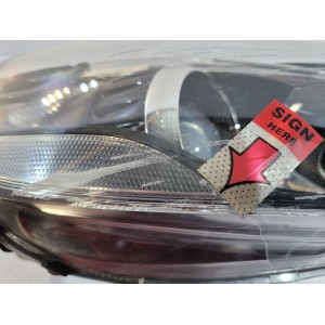 VOLVO V40 Lampa Xenon R - 13686 | mobilpol.sk