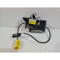 BMW 2 F46 / X1 F48 Zámok...