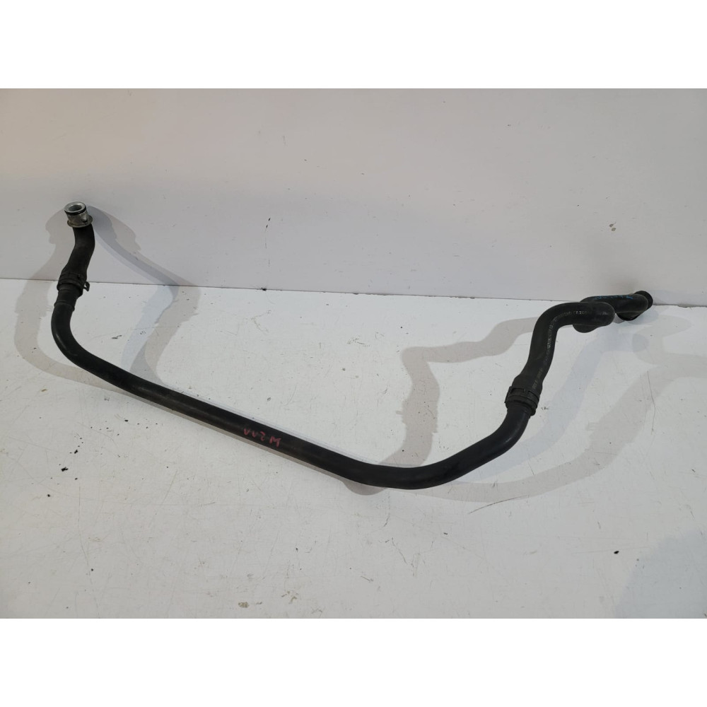 Mercedes W211 Hadica vody A2115001972 - 017