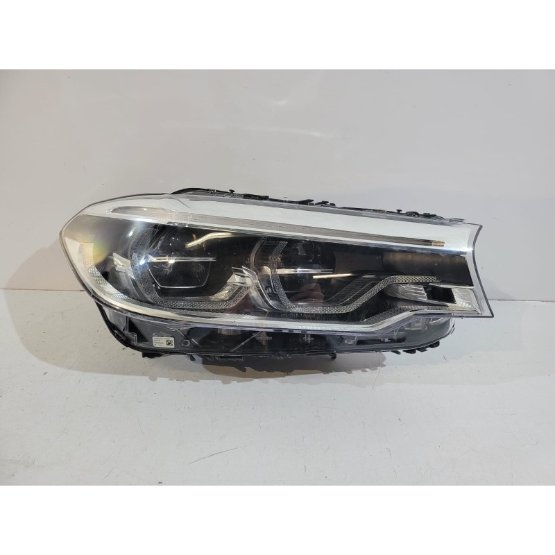 BMW 5 G30 Predná lampa Adaptive LED R- 13743 | mobilpol.sk