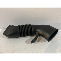 BMW 5 E60 / E61 Vzduchová hadica 7790056 - 0113