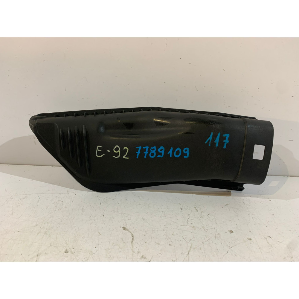 BMW 5 E60 Kryt vzduchového filtra 7789109 - 0117