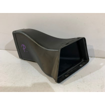 BMW E60 Kanál vzduchu...