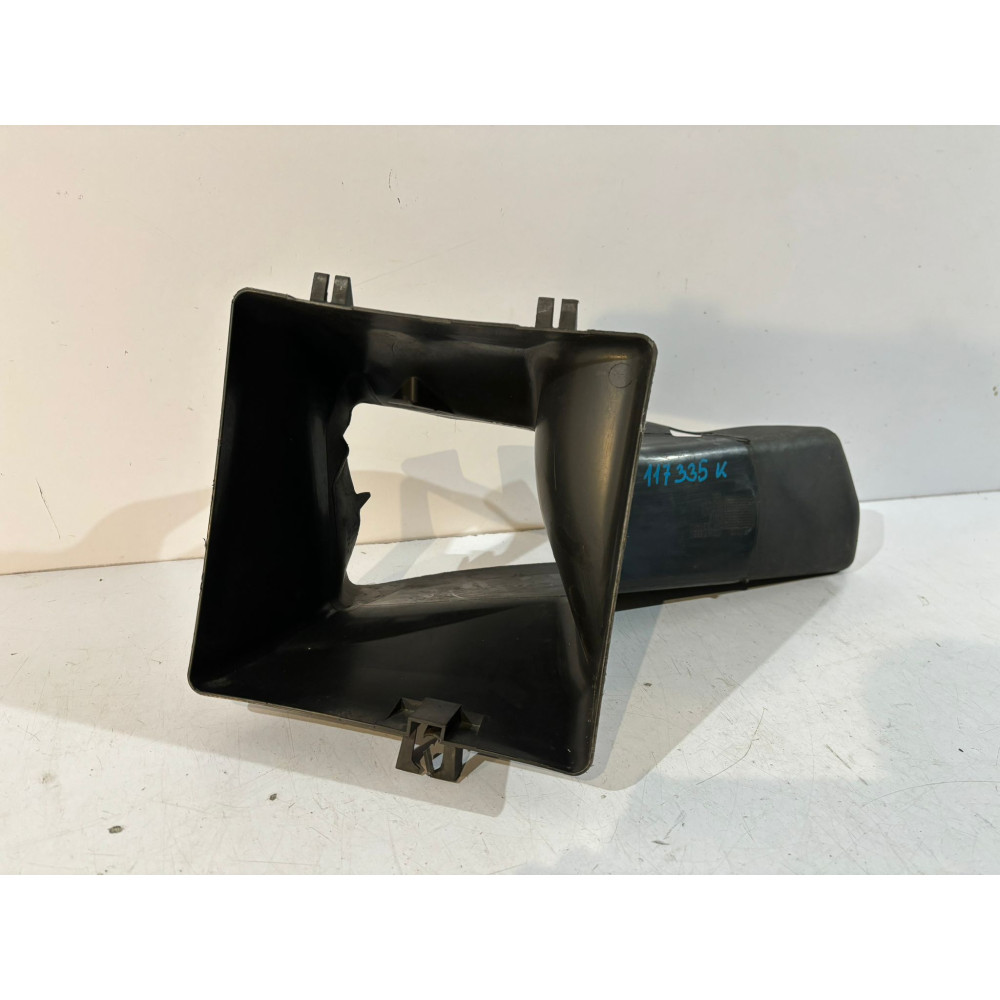 Audi A4 B7 Volant č. 8E0117335K L - 13839