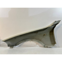 BMW X3 E83 Predný blatník Pravý - 13934