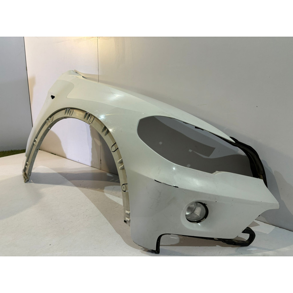 BMW X5 E70 Predný blatník Pravý Biely - 13983