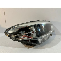 BMW 1 F20 / F21 LCI Lampa FULL LED R - 14074