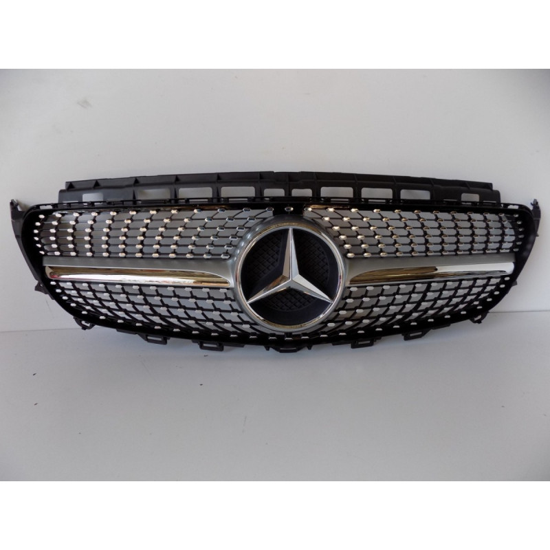 Mercedes E-Klasa W213 / Mriežka Diamond - 3744