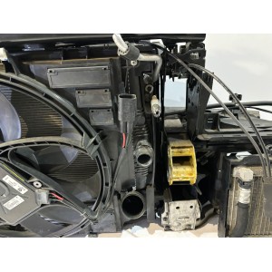 BMW 5 F10 / F11 530i Predný nárazník kompletný - 14173 | mobilpol.sk