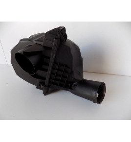 BMW 5 F10/F11 Kryt vzduchového filtra - 3728