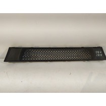 BMW 1 E82 / E88 stredná mriežka - 14184