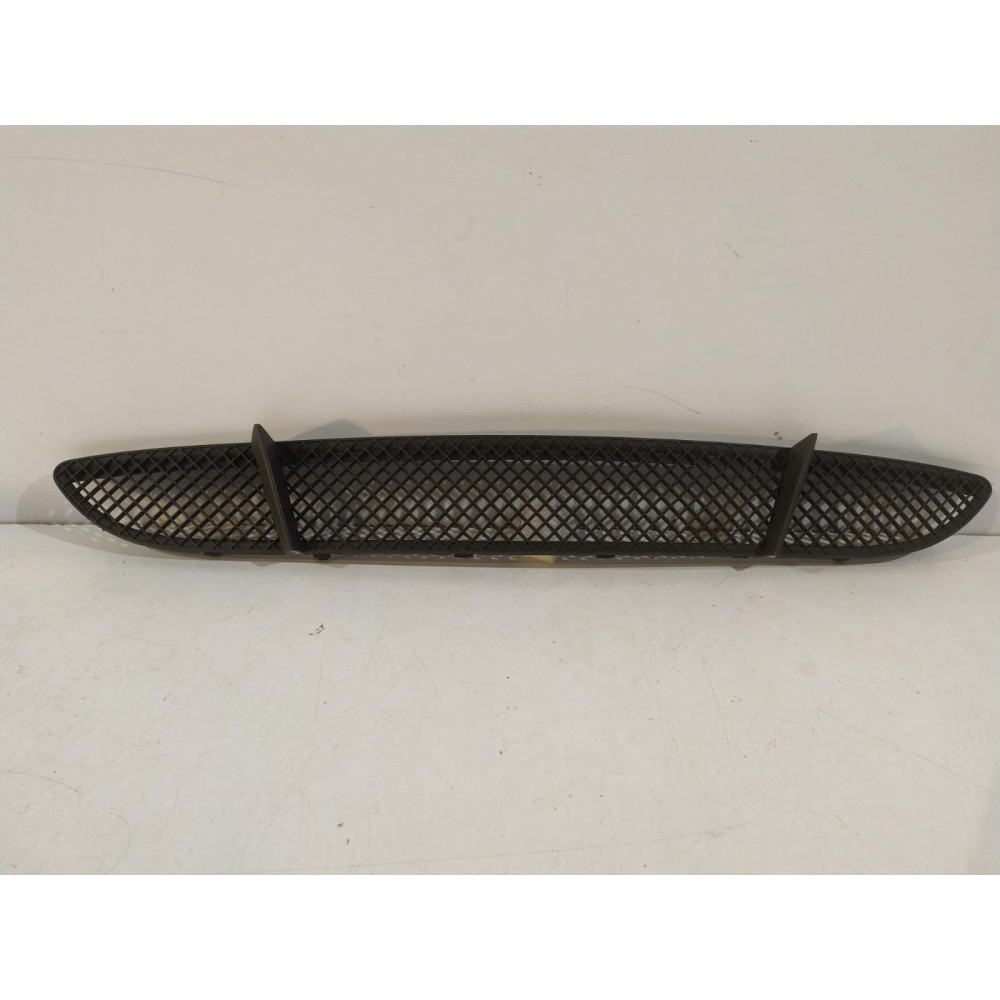 BMW 1 E87 predná mriežka nárazníka - 14203