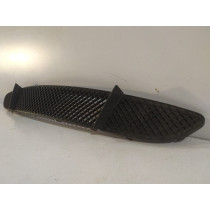 BMW 1 E87 mriežka nárazníka predná - 14205