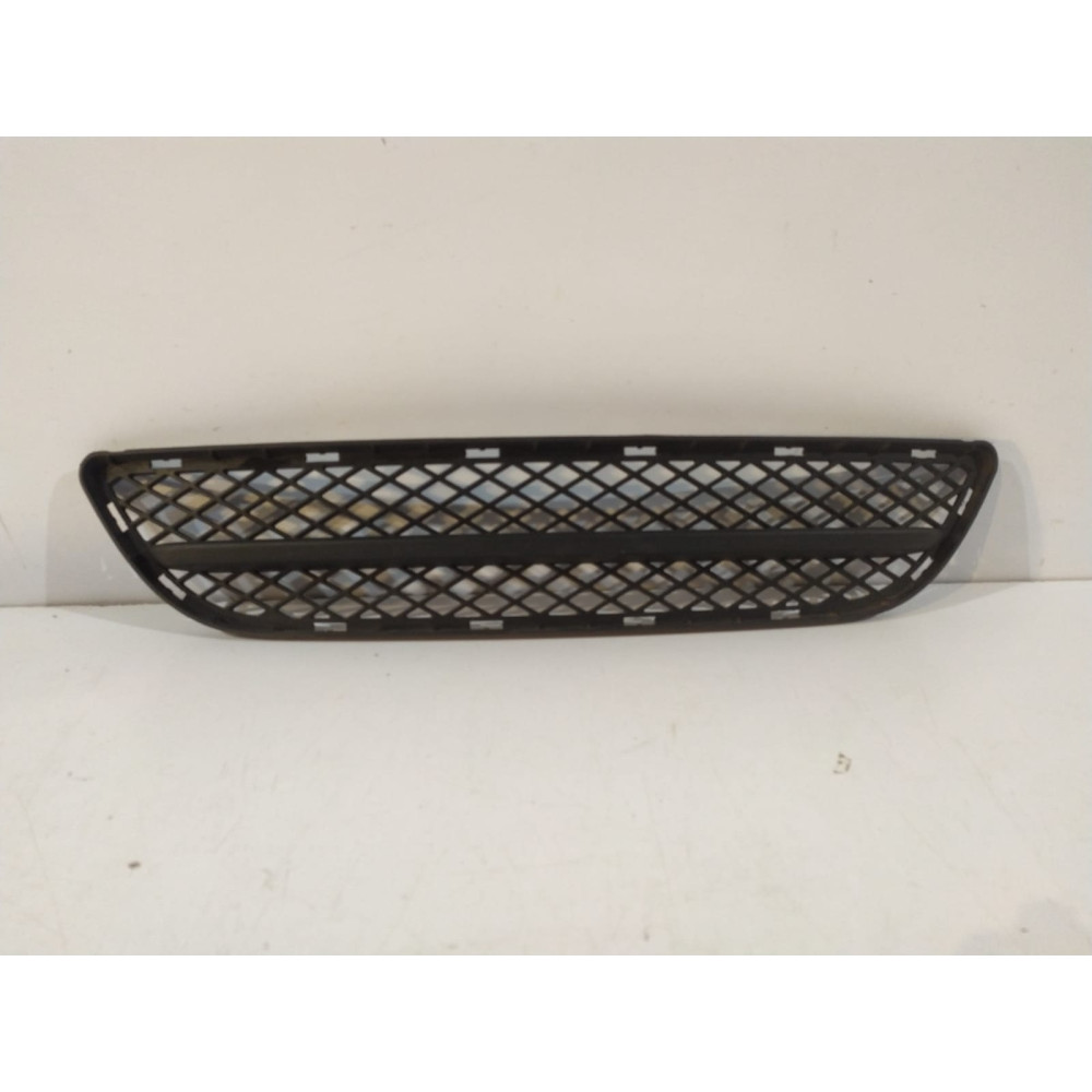 BMW 3 E90 / E91 Predná mriežka nárazníka - 14245