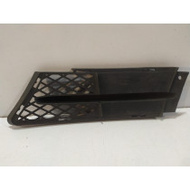 BMW 3 E90 / E91 Prava mriežka nárazníka - 14251