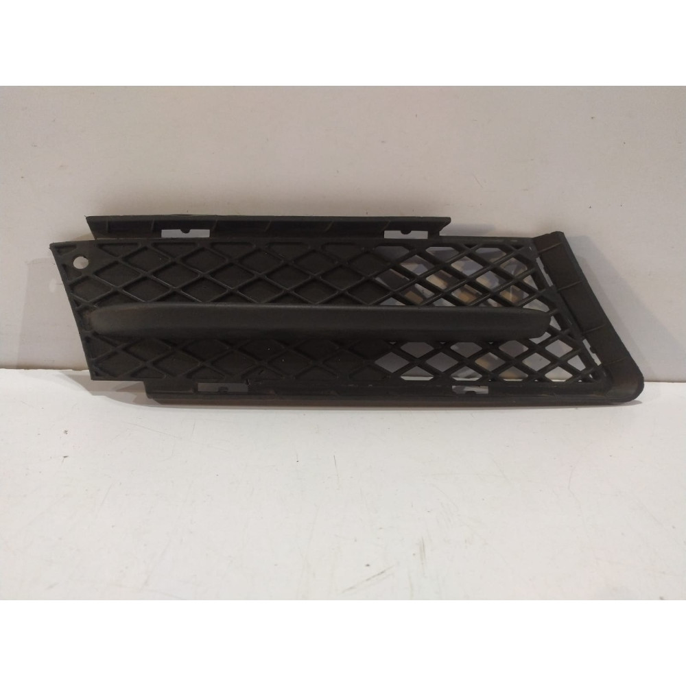 BMW 3 E90 / E91 Prava mriežka nárazníka - 14251