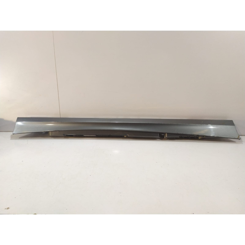 BMW 1 E87 Lišta / kryt prahu pravý - 14394