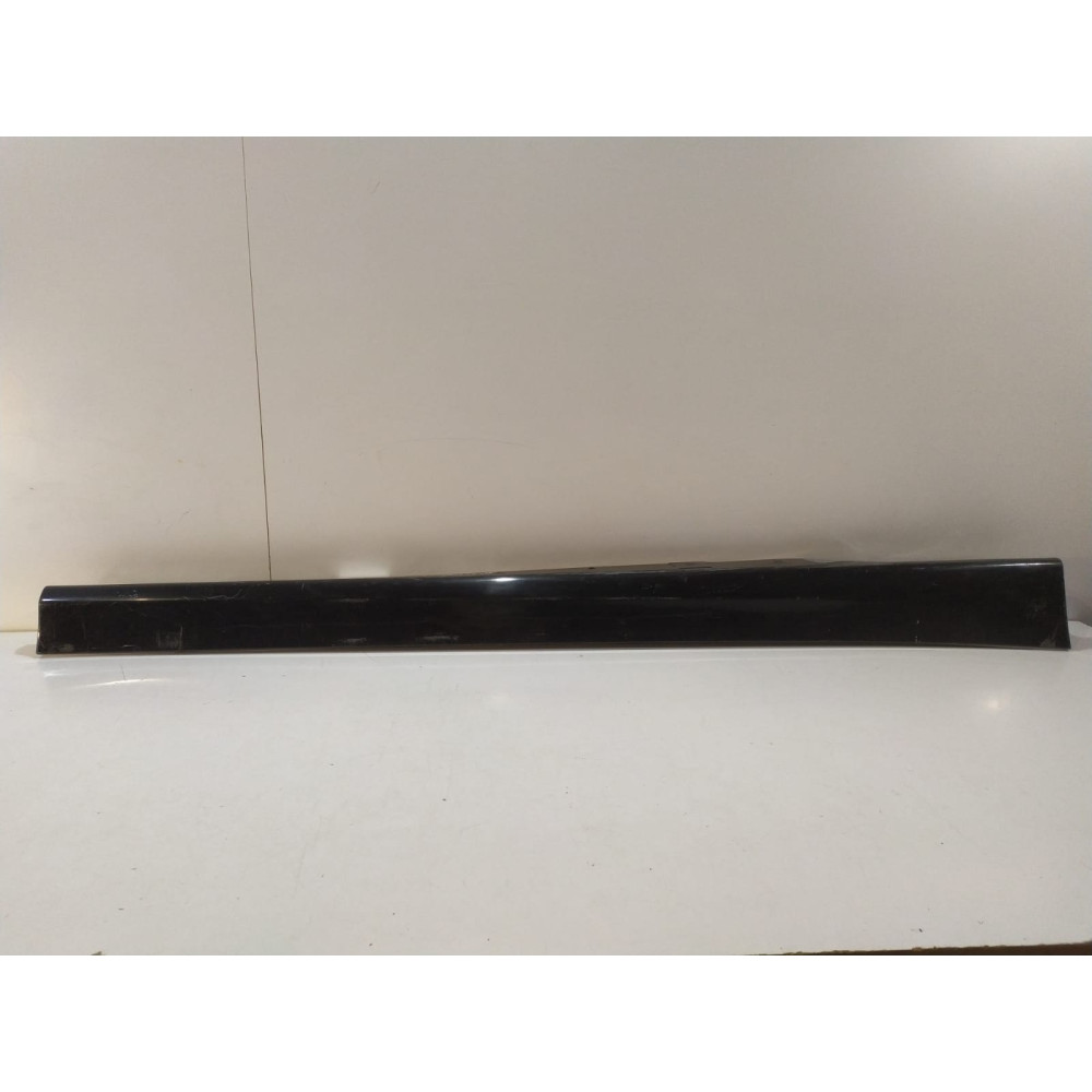 BMW 3 E90 / E91 Kryt prahu pravý - 14451