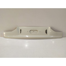 BMW 7 G11 Základňa veka...