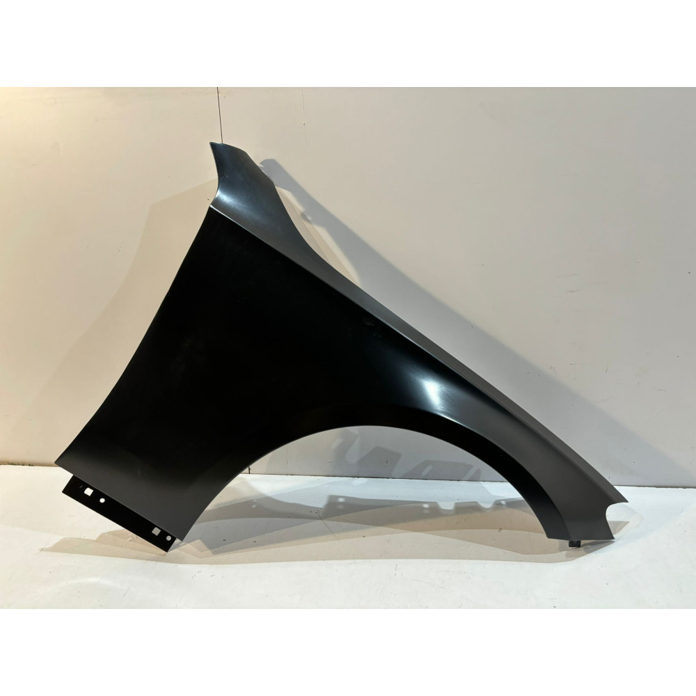 Mercedes E W214 Predný blatník Pravý - 14574