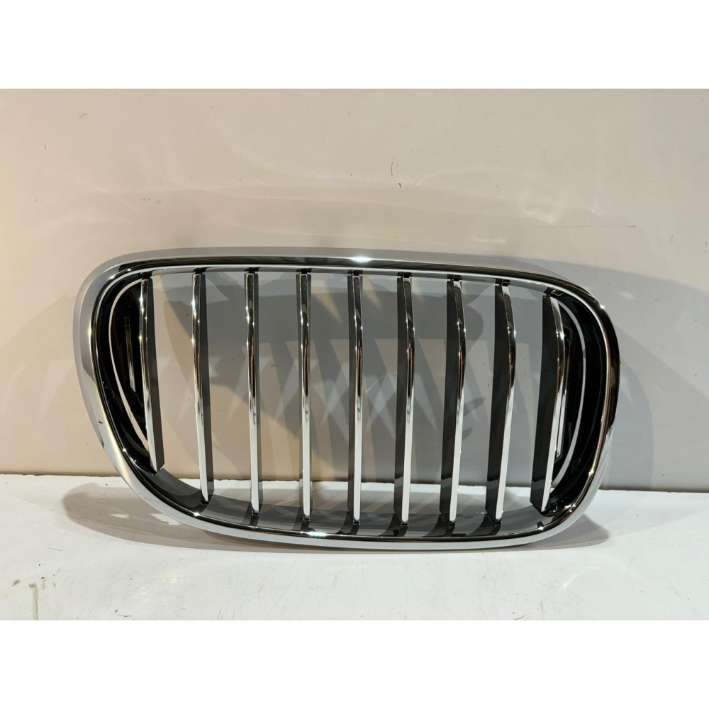 BMW 7 G11 / G12 Gril / Nerka / Chróm Pravá- 14596