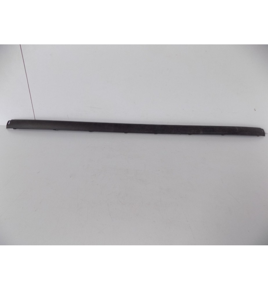 BMW 3 E46 Lišta nárazníka zadná - 5386