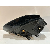 Audi A4 B8 8K0 Lift Predná lampa Xenon L - 14640