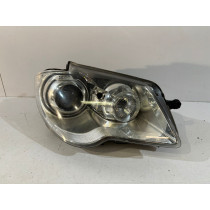 VW TOURAN LCI Predná lampa...